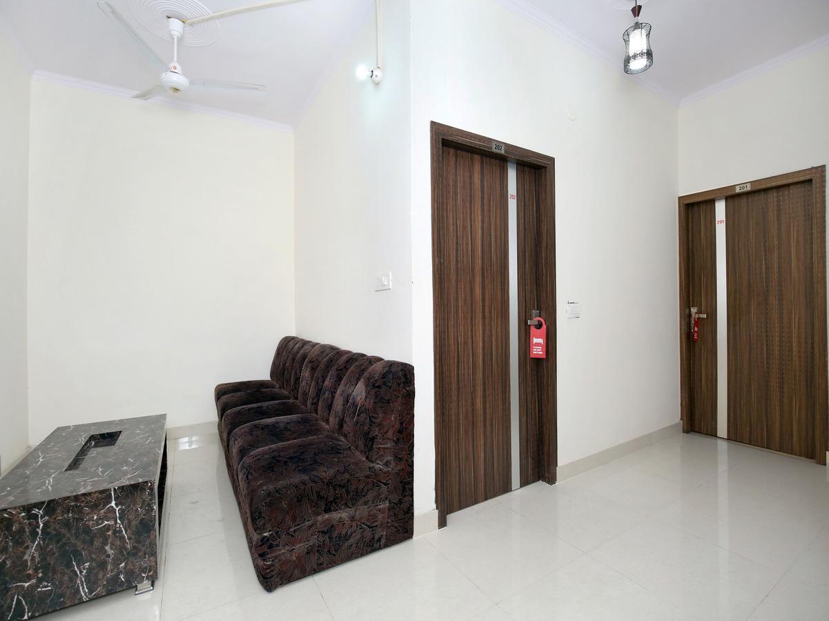 Oyo 10075 Hotel Kaydee Αμριτσάρ Εξωτερικό φωτογραφία